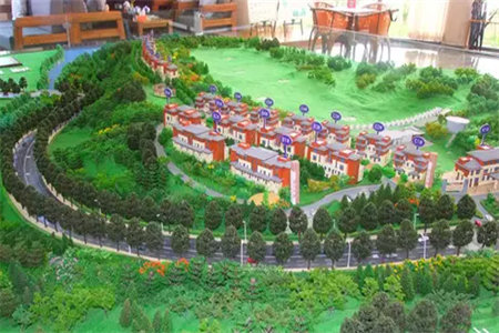 洲际花园3室2厅1卫62万114m2精装修全明户型